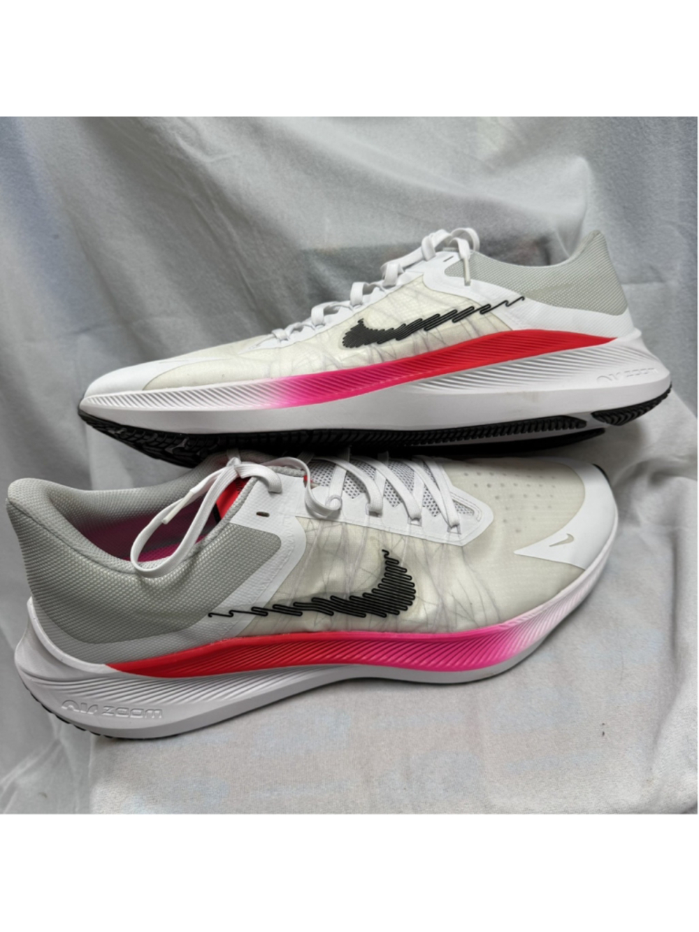 Nike Zoom Winflo Rawdacious White Bright Crimson CW3419-100 Mens Size-15 NEW.
